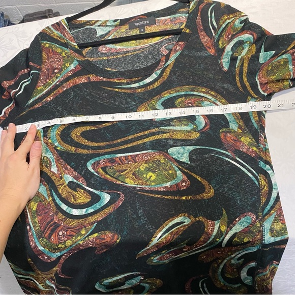 Super Cool Fabric Feel SemiSheer 3/4 Sleeve Blouse Scoop Crew Neck Marbled Shirt - Picture 5 of 12